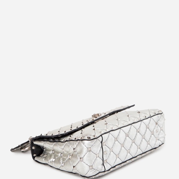 Valentino Garavani Metallic Nappa Medium Rockstud Spike Shoulder Bag Silver - Picture 3 of 3